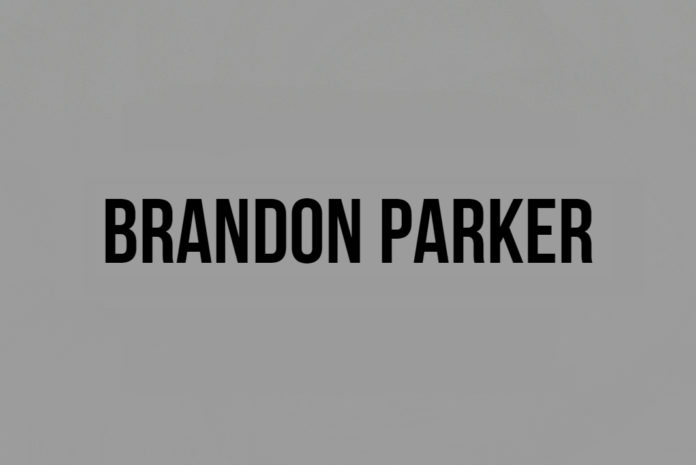 Raiders re-sign T Brandon Parker