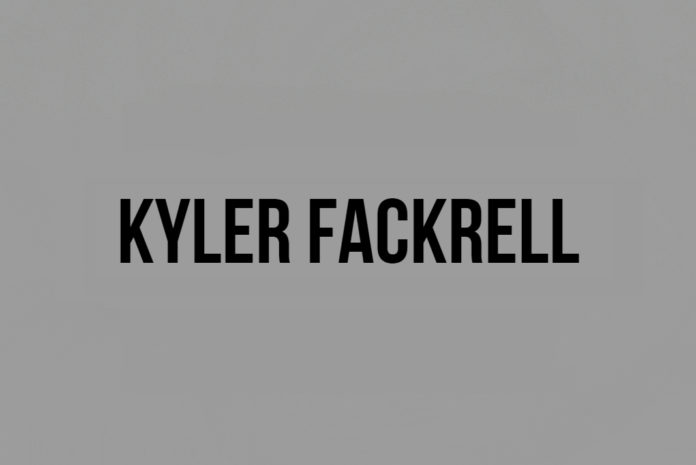 Raiders sign LB Kyler Fackrell