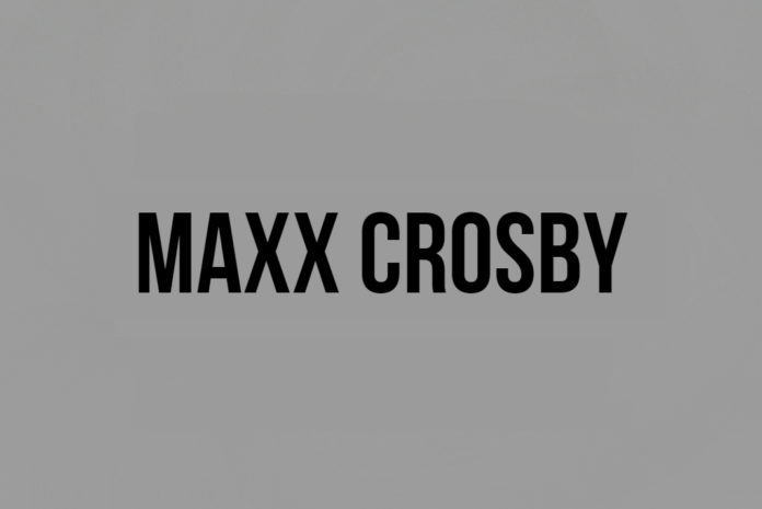 Raiders Sign DE Maxx Crosby
